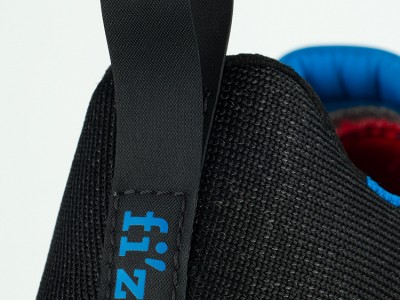 FIZIK 2020款铁人三项锁鞋碳纤维鞋