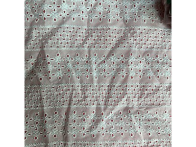 时尚蕾丝服装绣花布料 厂家直供棉布