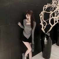 纯欲风显身材一根带子长袖修身紧身T恤套头百搭tee上衣女