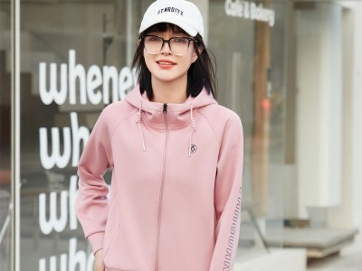 新款春秋外套女款户外卫衣连帽开衫
