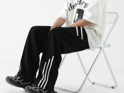 寻凡服饰 夏季潮牌宽松直筒卫裤三条