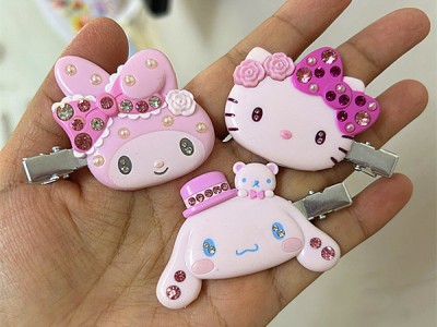 日单 美乐蒂 Kitty 大耳狗 樱花水钻