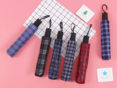 厂家批发男士商务10骨涤丝格子伞65C