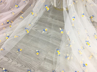 田园简约网纱女童女裙服装绣花面料
