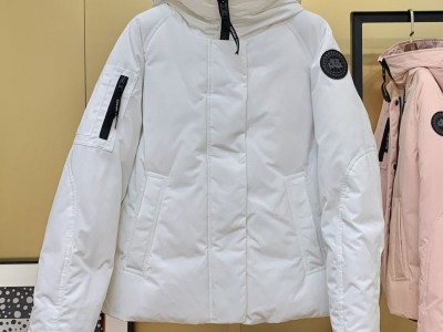 2023冬季新大鹅明星同款中长款男女