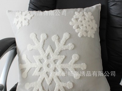 棉帆布刺绣花雪花圣诞系列抱枕靠垫