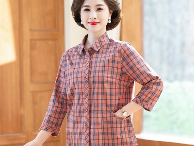 中老年女装七分袖格子衬衫2024夏季
