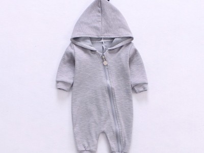 亚马逊婴儿连体衣可爱恐龙爬服针织