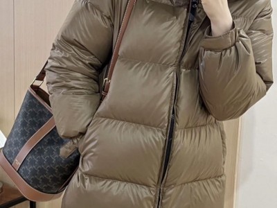 max家意式简约中长款秋冬连帽女士高