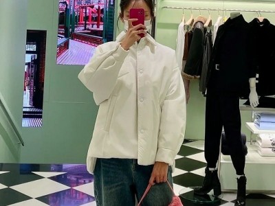 秋冬新款衬衫式时髦羽绒服气质小翻