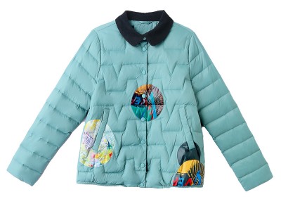 短款轻薄羽绒服女2023冬季方领时尚
