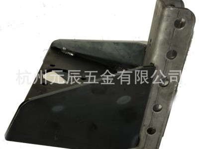 垂直通道焊接舌形适配器，适用于拖