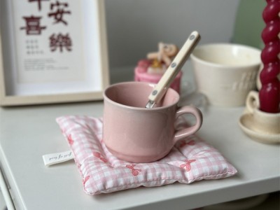 粉格蝴蝶结碎花韩式ins夹棉杯垫清新