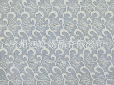 厂家供应 大机绣花 衬衣连衣裙服装