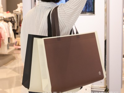覆膜无纺布袋手提袋定做LOGO服装店