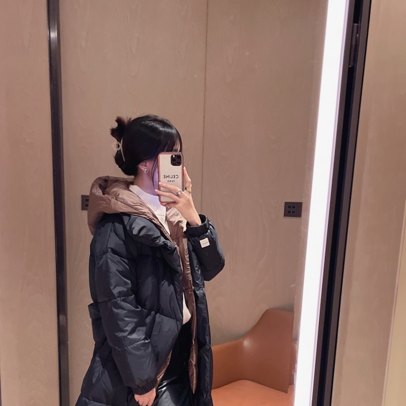 Max家秋冬新款美拉德风过膝长款羽绒服女式连帽高端加厚外套