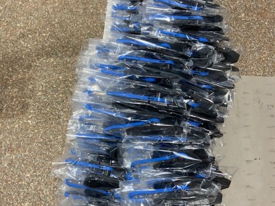 新款棘轮刹车活塞压缩器工具快速制