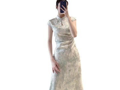 女2024年夏季名媛韩版绿色短袖连衣