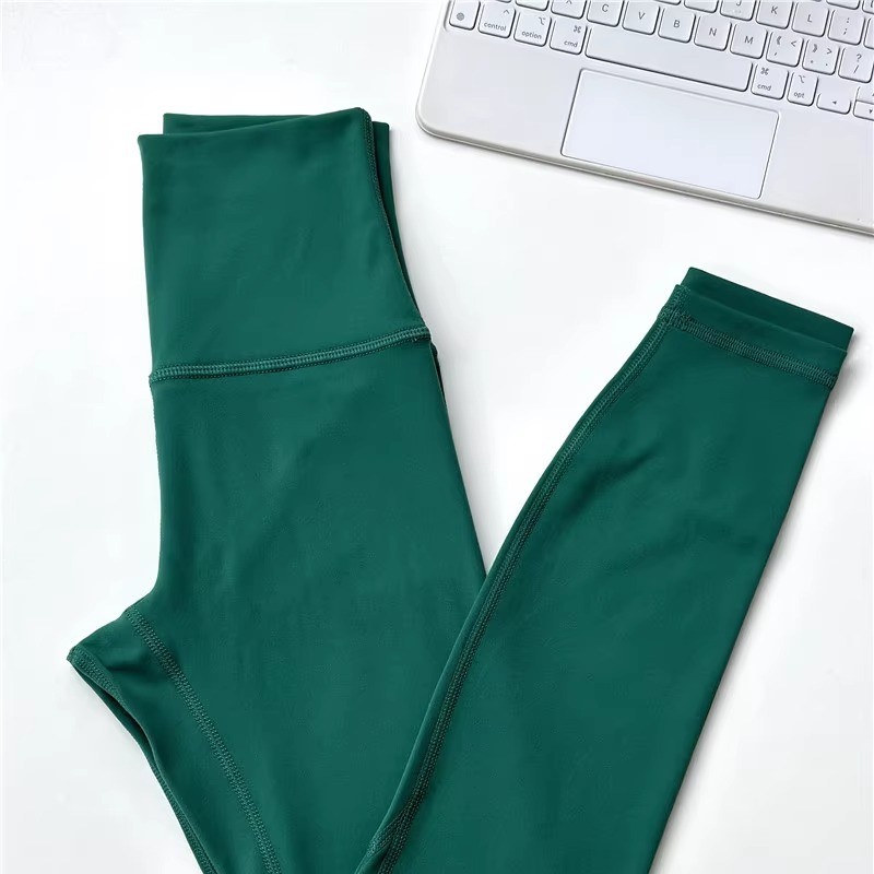 100D36F白色低弹丝服装纺织辅料涤纶丝混纺透气变形丝批发