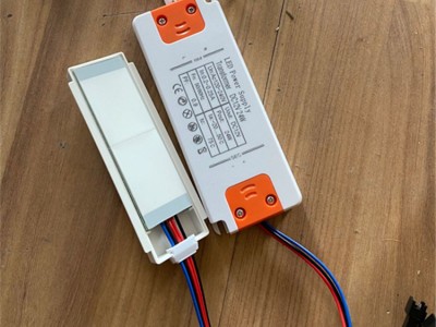 卫浴智能镜触摸开关LED灯雷达人体感