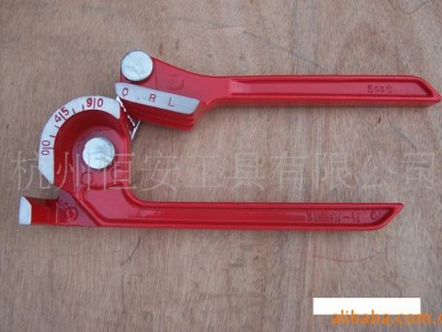 弯管器