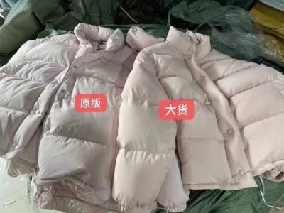 【现货】2024亚光粉连帽短款羽绒服9