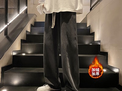 黑色牛仔裤男生春秋款宽松直筒男裤o