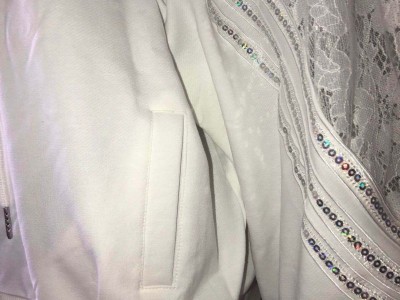 女装蝙蝠衫外套蕾丝l镂空拼接连帽卫