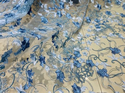 新品蓝色网纱花朵3D立体刺绣花蕾丝