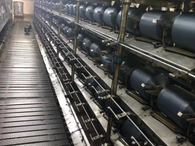 原液着色草绿涤纶高弹丝、规格300D/