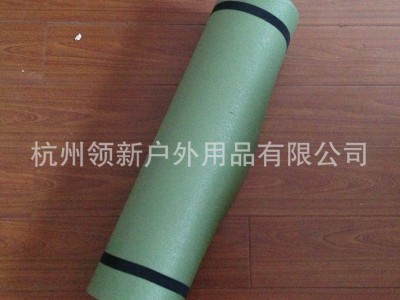 生产XPE防潮垫 野营垫 泡沫军绿色垫