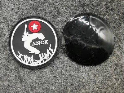 PVC软胶标服装辅料胶章滴塑标箱包标
