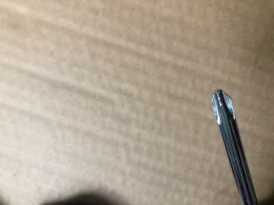螺丝刀