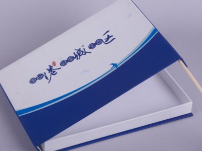 厂家定制高档丝巾围巾礼盒衬衫T恤包