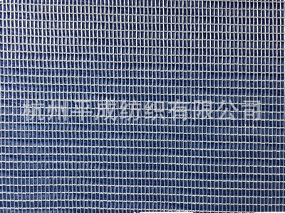 意式极简U型弧形斯瓦尔巴特大熊羊羔