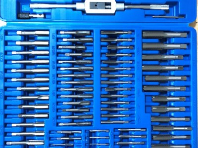 厂家直销110件套丝锥板牙组套 110PC