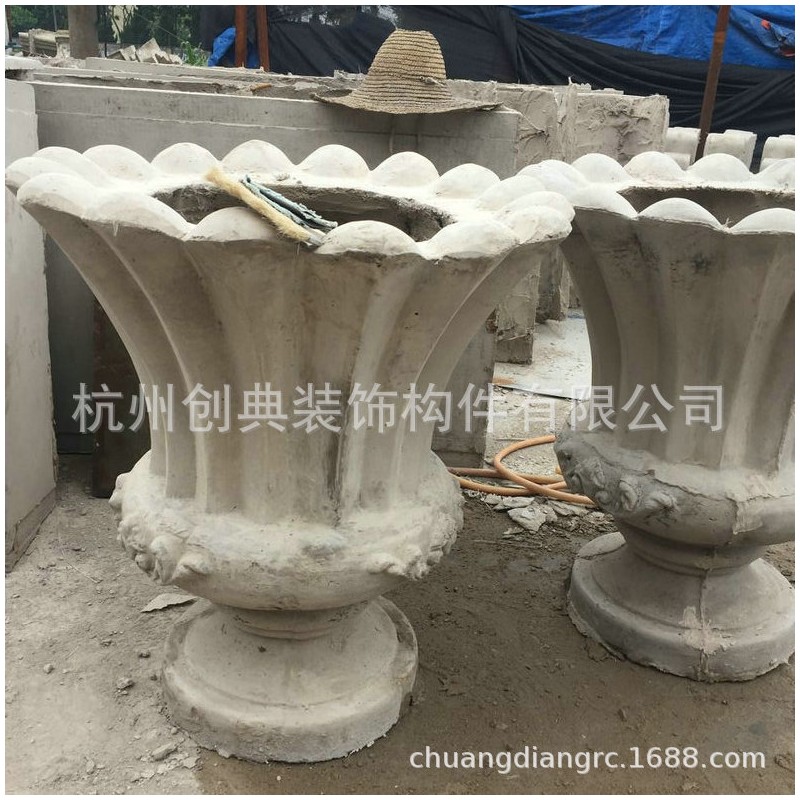 迎宾玻璃钢雕塑酒店玻璃钢雕塑 玻璃钢艺术雕塑