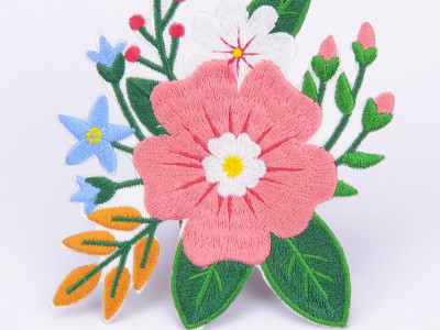 电脑绣花标定做服装鞋帽绣花章毛巾