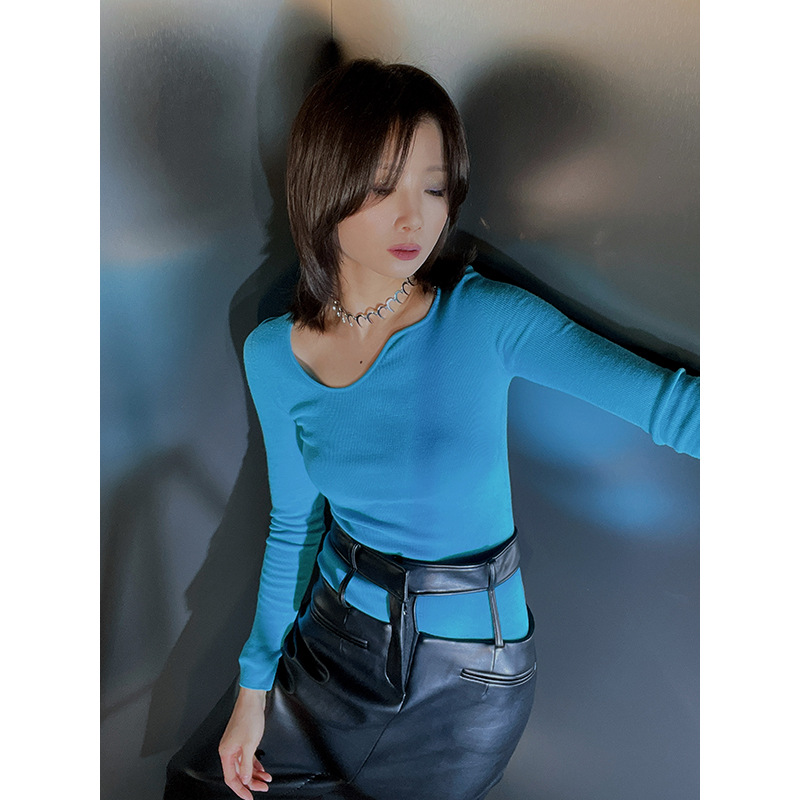 设计师女装 德国扬子纱线一体成型蚕豆领打底衫